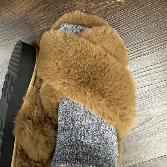 Apparis Biba Faux Fur Slippers - Picture 8 of 11
